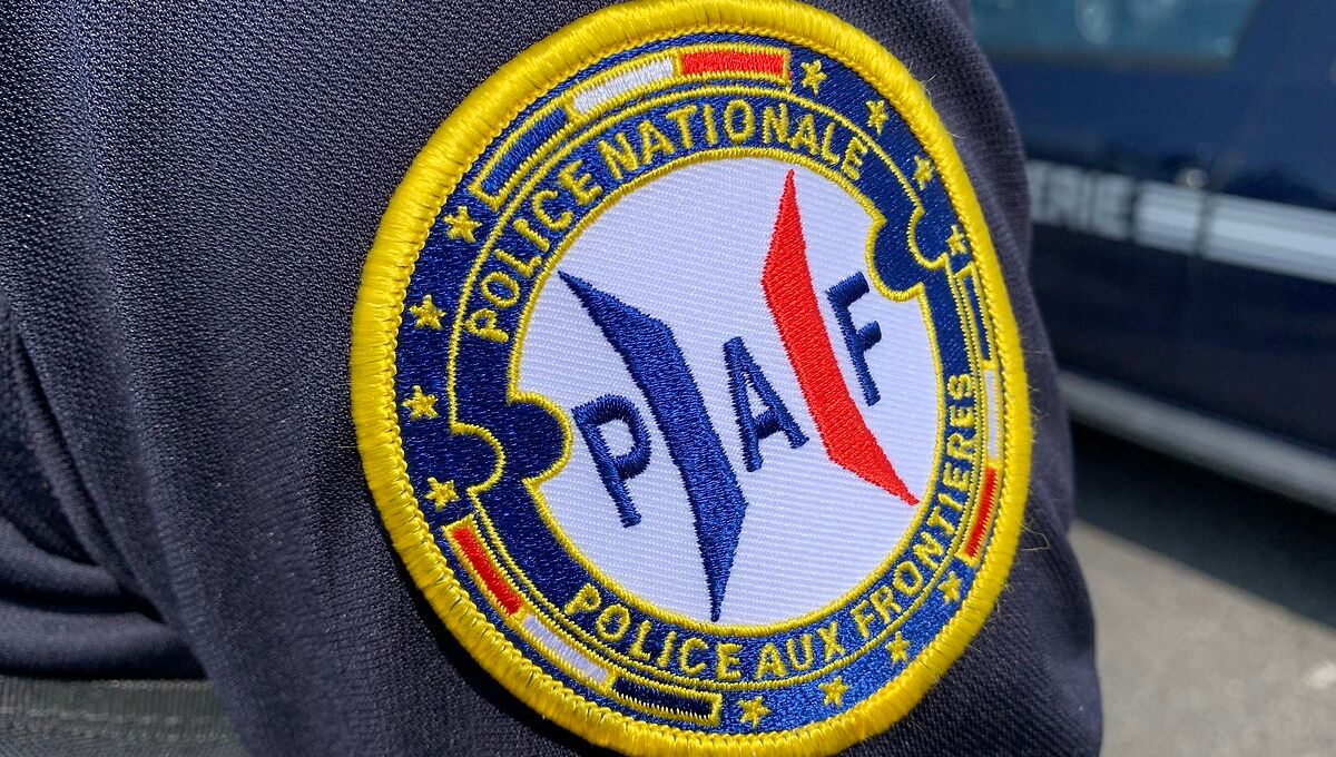 La police aux frontières (PAF) renforce le contrôle migratoire dans les aéroports