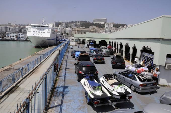 véhicules autorisés à embarquer sur les navires d'Algérie ferries