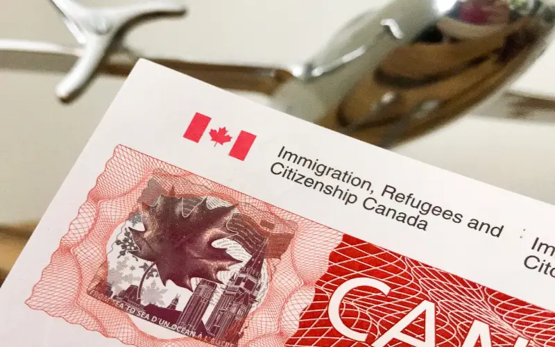 immigration, réfugiés et citoyen du Canada