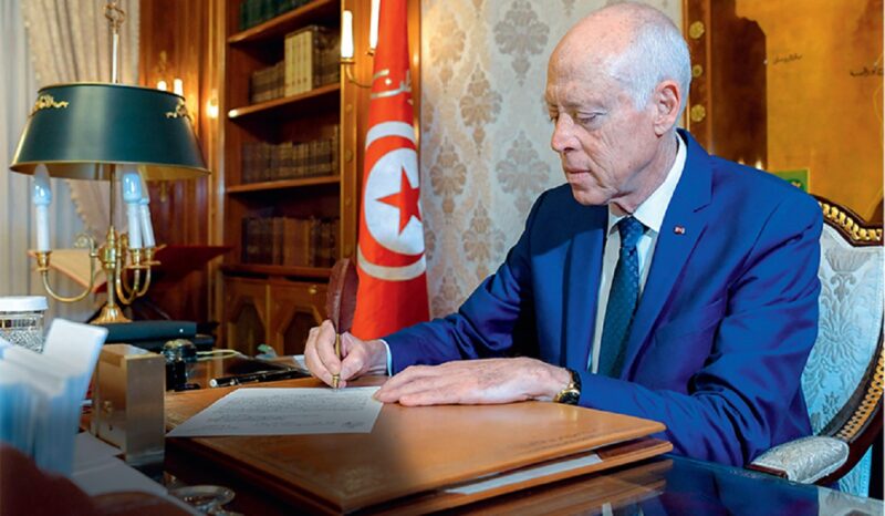 Les dettes de la Tunisie : Le Club de Paris, une possibilité et des conséquences néfastes