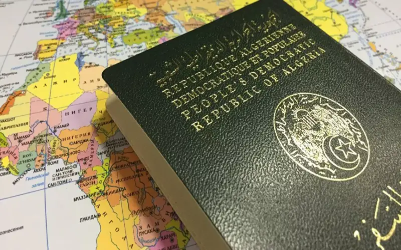 Renouvellement des passeports le consulat dAlgerie sous pression 1