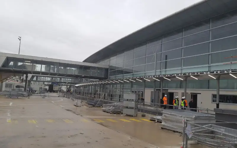 Avion et aéroport : Des travaux de rénovation en cours dans plusieurs aéroports en France