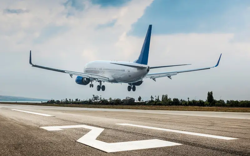 Atterrissage d’un Boeing 767 : Des atterrissages interrompus 