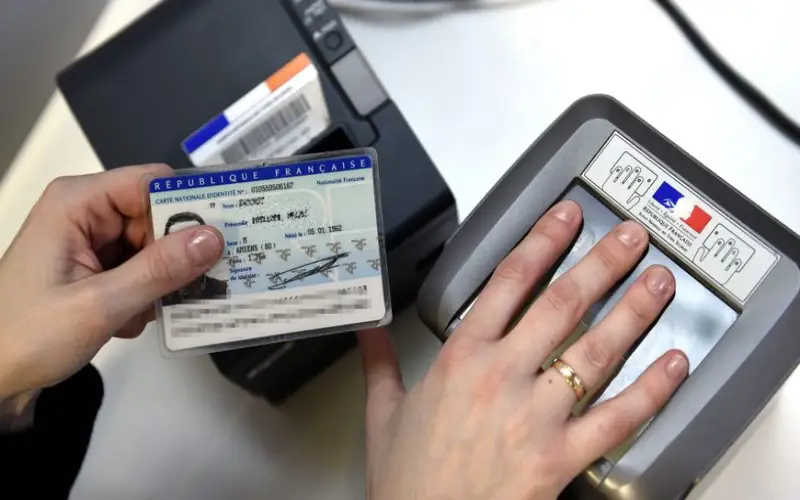 Passeports et cartes d’identités : 2500 mairies ont été équipées de dispositifs de collecte de données