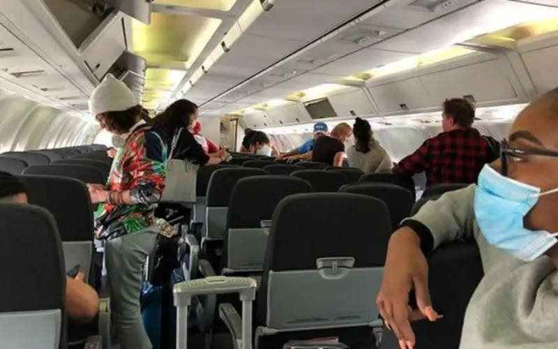 passagers dans un avion