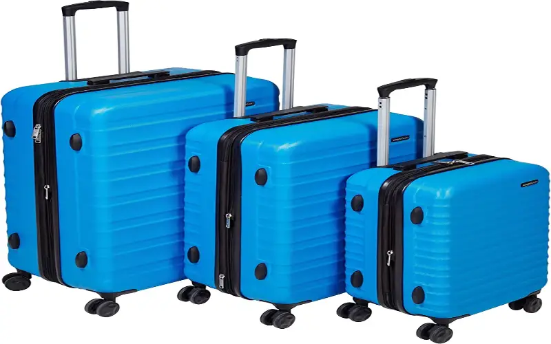 La valise de voyage a roulettes pivotantes Amazon Basics