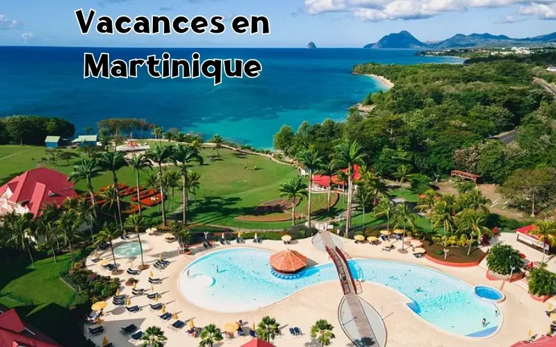 Vacances en Martinique : Une croisière en catamaran au crépuscule