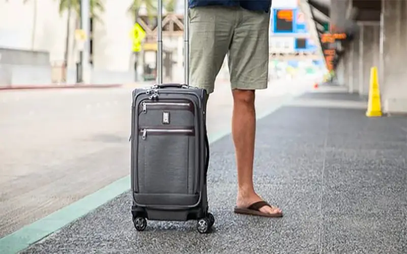 Bagage à main : Options polyvalentes pour voyager avec confort et style