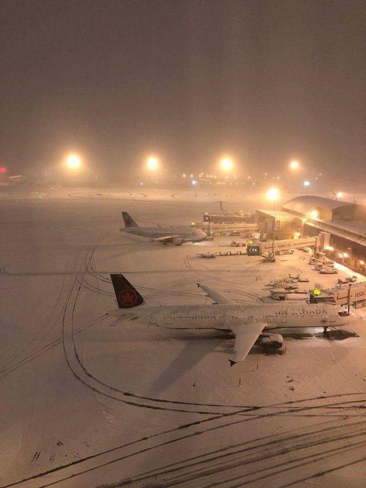 Avion avec neige