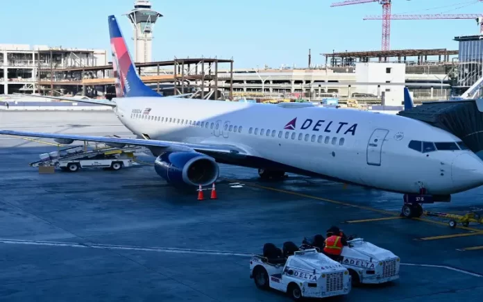Voyage en avion: Un Boeing effectue un atterrissage en catastrophe aux Etats Unis