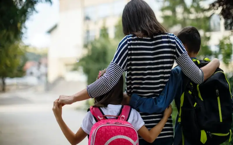 Amende pour le voyage des enfants pendant la période scolaire: La mauvaise surprise d'un couple